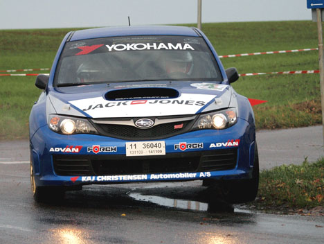 Max Christensen og Dorthe Ravn har et dansk mesterskab fra 2008 og DM-sølv 2009 i 4WD med som ballast til satsning i DRM 2010